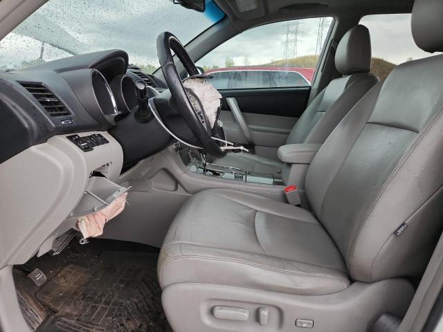 5TDBK3EH4DS267552 - 2013 TOYOTA HIGHLANDER BASE Белый фото 7