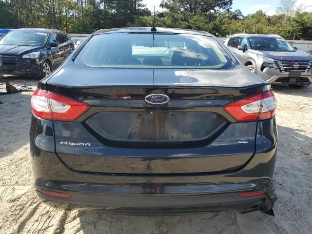 1FA6P0H71F5108300 - 2015 FORD FUSION SE შავი ფოტო 6