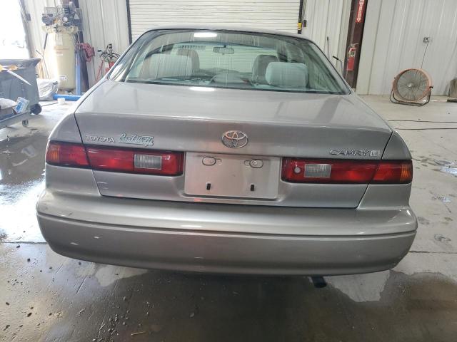 4T1BG22K9VU116419 - 1997 TOYOTA CAMRY CE SILVER photo 6