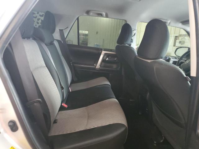 JTEBU5JR3G5391970 - 2016 TOYOTA 4RUNNER SR5/SR5 PREMIUM Gümüş foto 11