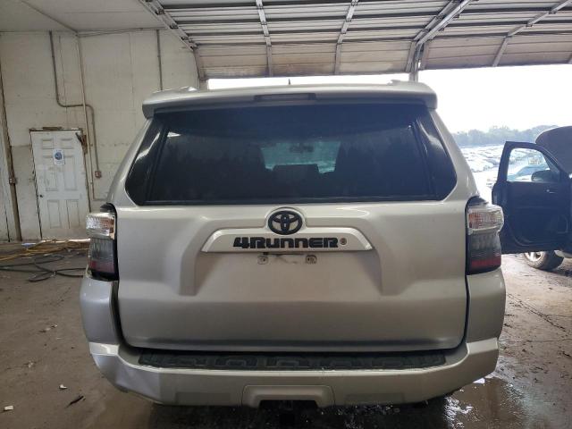 JTEBU5JR3G5391970 - 2016 TOYOTA 4RUNNER SR5/SR5 PREMIUM Gümüş foto 6