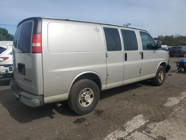 1GCGG25C581163225 - 2008 CHEVROLET EXPRESS G2 Srebrny zdjęcie 3
