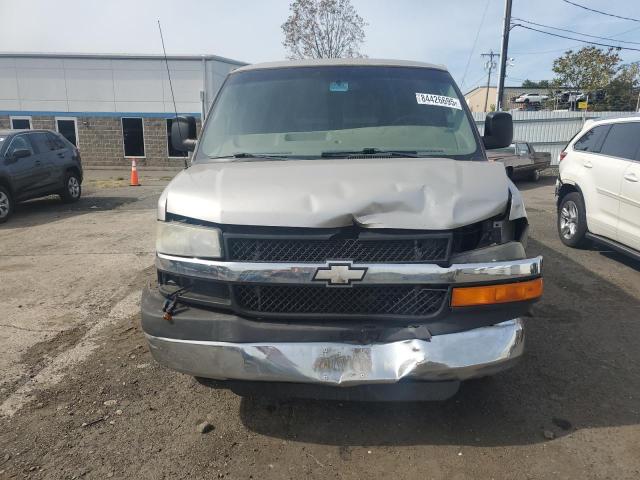 1GCGG25C581163225 - 2008 CHEVROLET EXPRESS G2 Srebrny zdjęcie 5