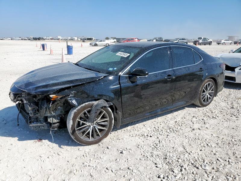 2024 TOYOTA CAMRY XLE, 