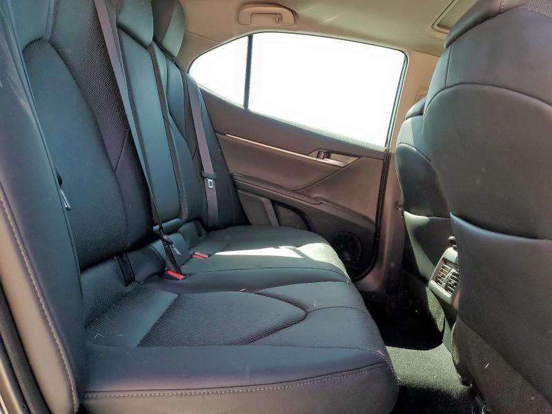 4T1F31AK0RU076214 - 2024 TOYOTA CAMRY XLE შავი ფოტო 10