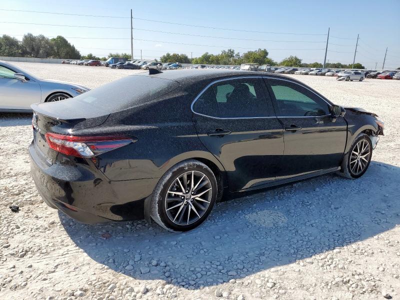 4T1F31AK0RU076214 - 2024 TOYOTA CAMRY XLE შავი ფოტო 3