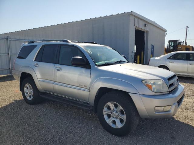 JTEBU14R440039428 - 2004 TOYOTA 4RUNNER SR5 SILVER photo 4