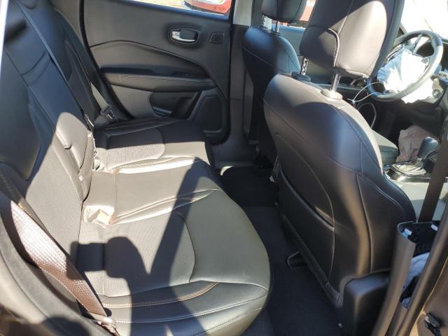 3C4NJCCB0JT411680 - 2018 JEEP COMPASS LIMITED Մոխրագույն լուսանկար 11