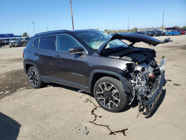 3C4NJCCB0JT411680 - 2018 JEEP COMPASS LIMITED Մոխրագույն լուսանկար 4