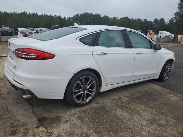 3FA6P0CD0KR145228 - 2019 FORD FUSION SEL Beyaz fotoğraf 3