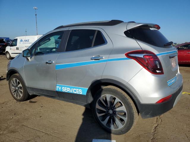 KL4CJESM8NB519522 - 2022 BUICK ENCORE PREFERRED ვერცხლისფერი ფოტო 2
