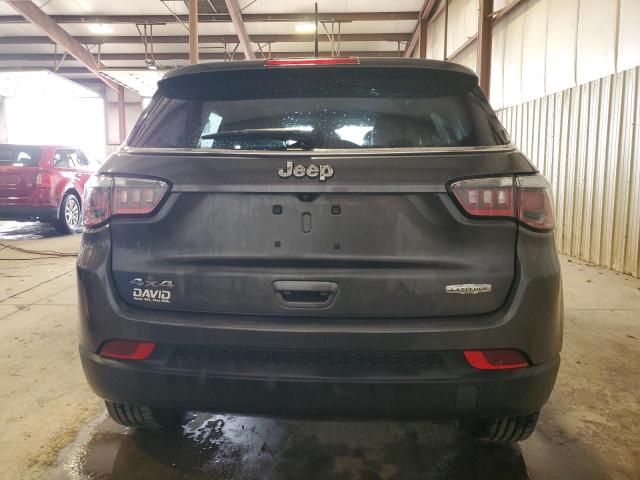 3C4NJDBB0JT202818 - 2018 JEEP COMPASS LATITUDE رمادي صورة 6