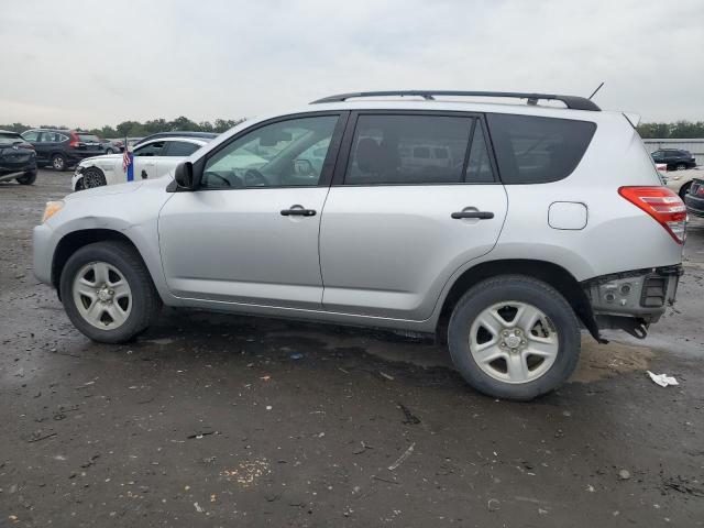 2T3BF4DV5AW079313 - 2010 TOYOTA RAV4 银色 照片 2