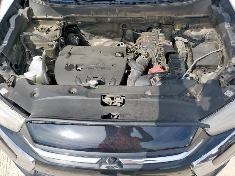 JA4AP3AU7KU007908 - 2019 MITSUBISHI OUTLANDER ES 黑色 照片 11