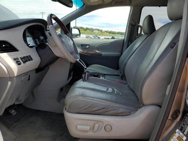 5TDYK3DC8BS019334 - 2011 TOYOTA SIENNA XLE ნაცრისფერი ფოტო 7