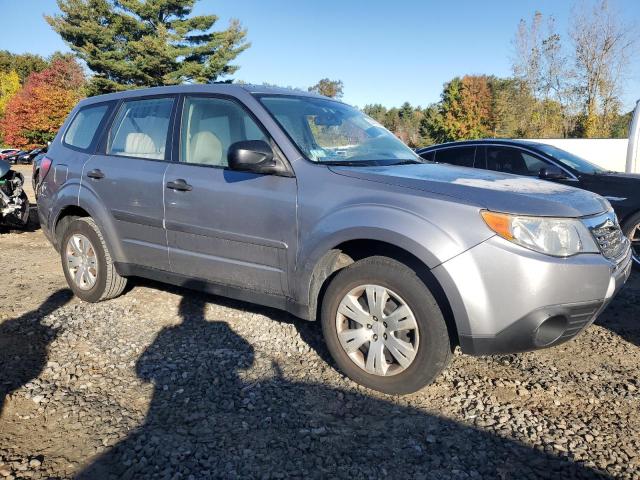 JF2SH61669H746623 - 2009 SUBARU FORESTER 2.5X Silber Foto 4