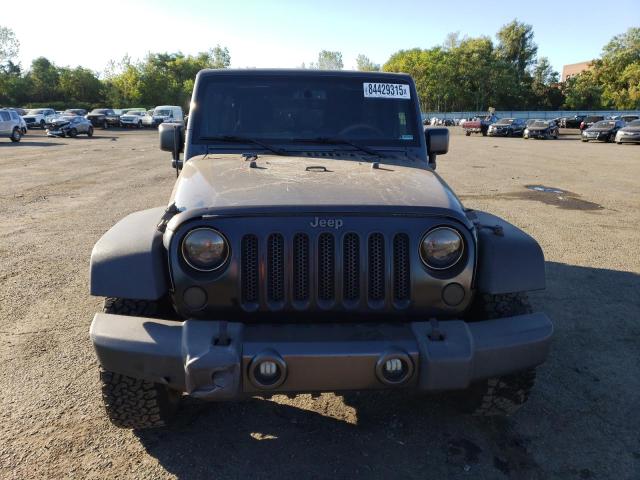 1C4BJWDG3HL600022 - 2017 JEEP WRANGLER U SPORT Графитовый фото 5