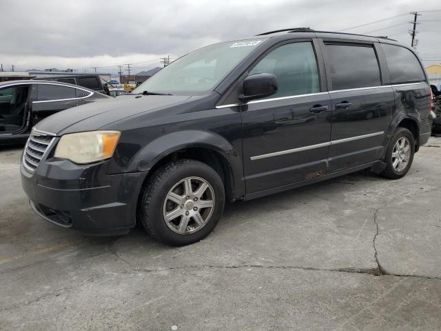 2010 CHRYSLER TOWN & COU TOURING, 