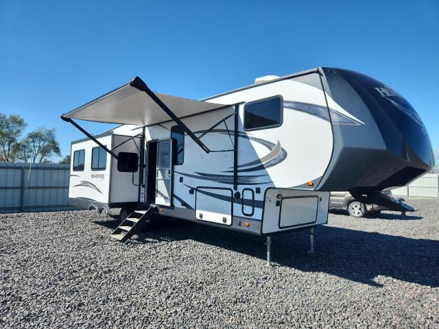 4X4FSBK29JV005307 - 2018 FOREST RIVER HEMISPHERE 337FBAR 白色 照片 1