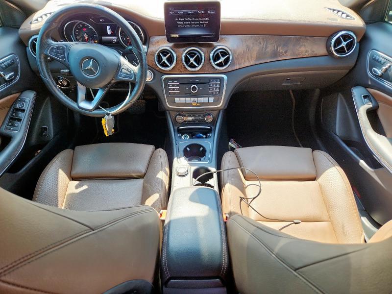 WDCTG4EB8JJ508099 - 2018 MERCEDES-BENZ GLA 250 Noir photo 8