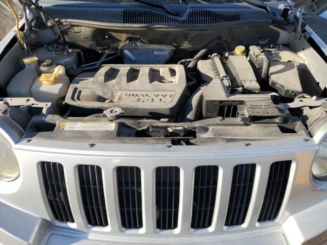 1J4NT5FB1AD641584 - 2010 JEEP COMPASS LIMITED Argent photo 11