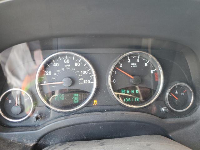 1J4NT5FB1AD641584 - 2010 JEEP COMPASS LIMITED Argent photo 9