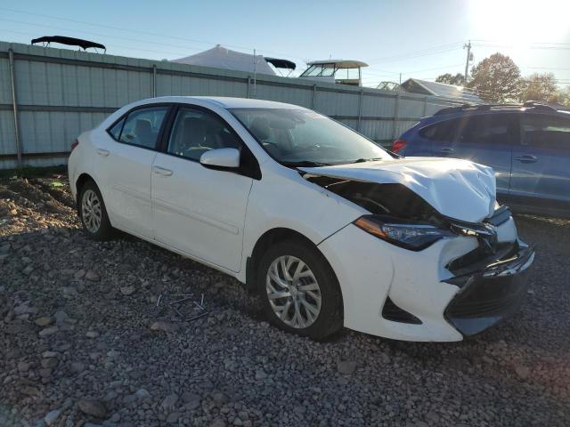 2T1BURHE5HC805558 - 2017 TOYOTA COROLLA L WHITE photo 4