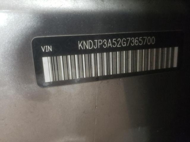 KNDJP3A52G7365700 - 2016 KIA SOUL + SILVER photo 13