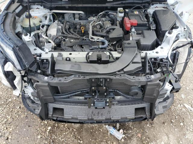 JA4J4VA8XRZ032077 - 2024 MITSUBISHI OUTLANDER SE WHITE photo 12