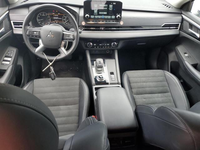 JA4J4VA8XRZ032077 - 2024 MITSUBISHI OUTLANDER SE WHITE photo 8