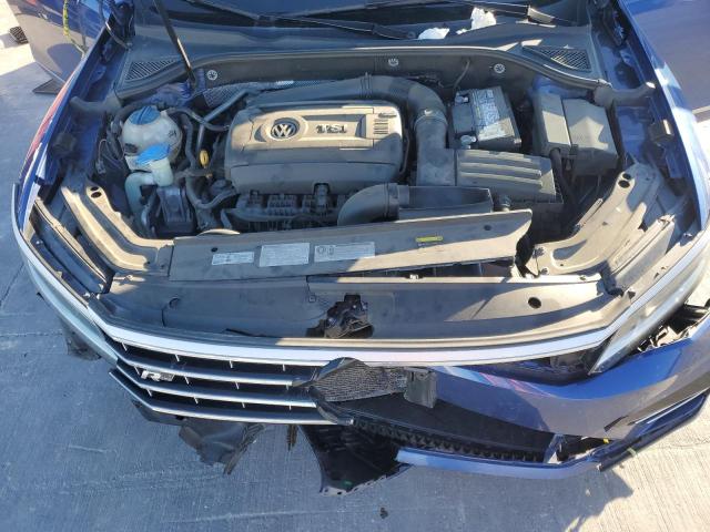 1VWDT7A38HC022863 - 2017 VOLKSWAGEN PASSAT R-LINE Blau Foto 11