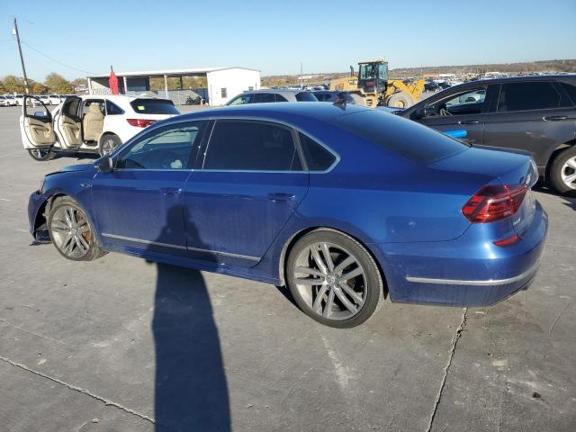 1VWDT7A38HC022863 - 2017 VOLKSWAGEN PASSAT R-LINE Blau Foto 2