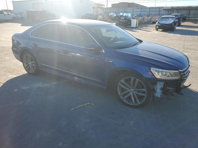1VWDT7A38HC022863 - 2017 VOLKSWAGEN PASSAT R-LINE Blau Foto 4