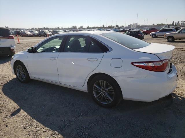 4T1BF1FKXHU413341 - 2017 TOYOTA CAMRY LE WHITE photo 2