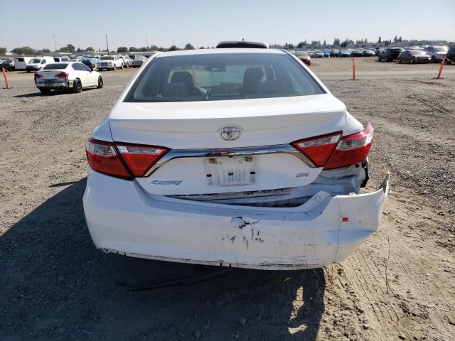 4T1BF1FKXHU413341 - 2017 TOYOTA CAMRY LE WHITE photo 6