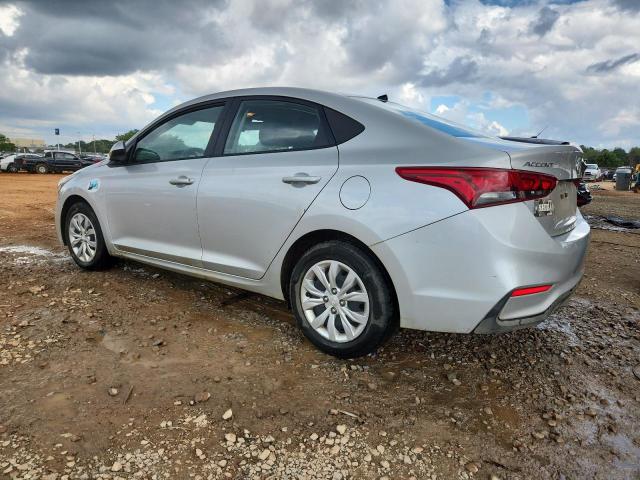 3KPC24A30KE038670 - 2019 HYUNDAI ACCENT SE SILVER photo 2