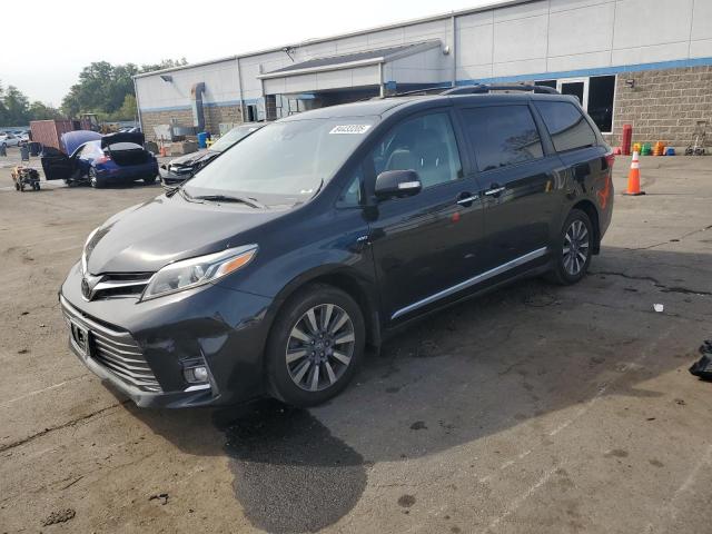 2018 TOYOTA SIENNA XLE, 