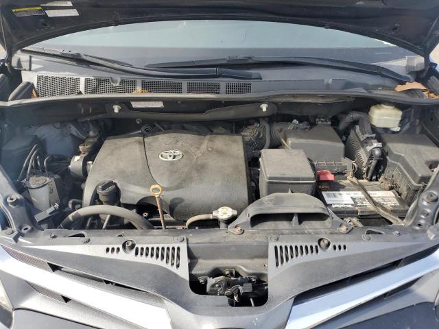 5TDDZ3DC3JS194793 - 2018 TOYOTA SIENNA XLE Schwarz Foto 12