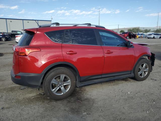 2T3WFREV9FW196123 - 2015 TOYOTA RAV4 XLE RED photo 3