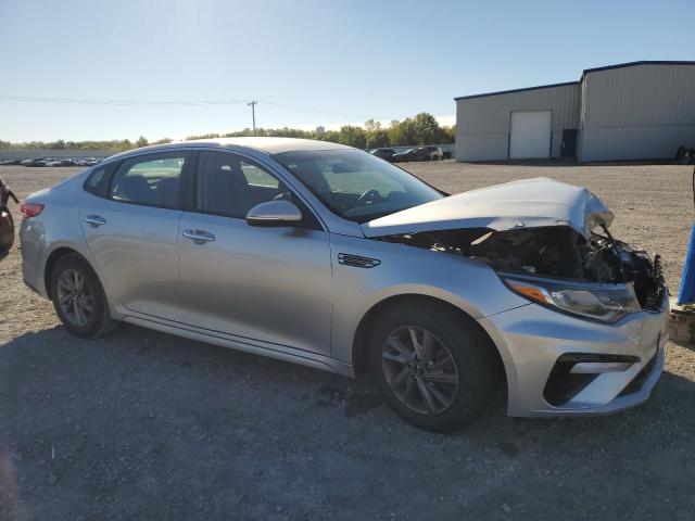 5XXGT4L33KG364644 - 2019 KIA OPTIMA LX 银色 照片 4