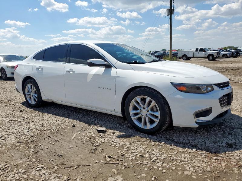 1G1ZE5ST7HF190815 - 2017 CHEVROLET MALIBU LT WHITE photo 4