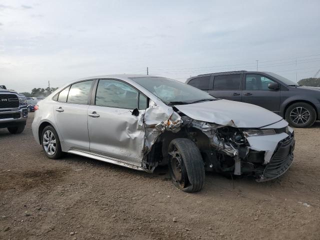 5YFB4MDEXPP002963 - 2023 TOYOTA COROLLA LE SILVER photo 4