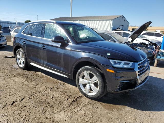 WA1CNAFY7J2031442 - 2018 AUDI Q5 PRESTIGE BLUE photo 4