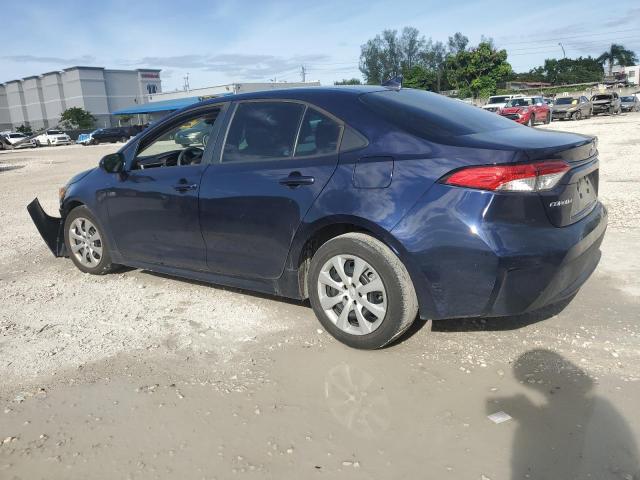 5YFEPMAE7NP381197 - 2022 TOYOTA COROLLA LE BLUE photo 2