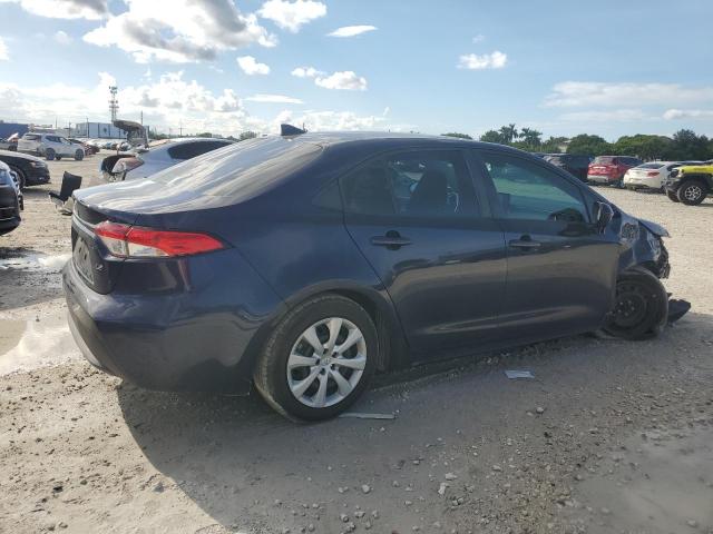 5YFEPMAE7NP381197 - 2022 TOYOTA COROLLA LE BLUE photo 3