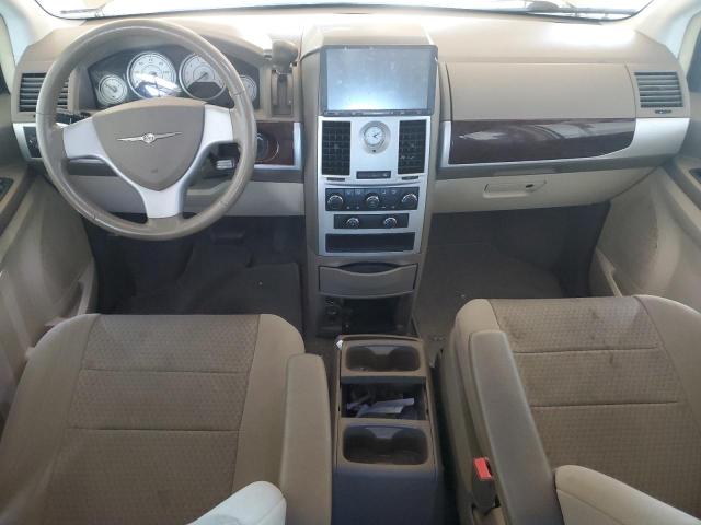 2A4RR5D10AR387020 - 2010 CHRYSLER TOWN & COU TOURING TAN photo 8