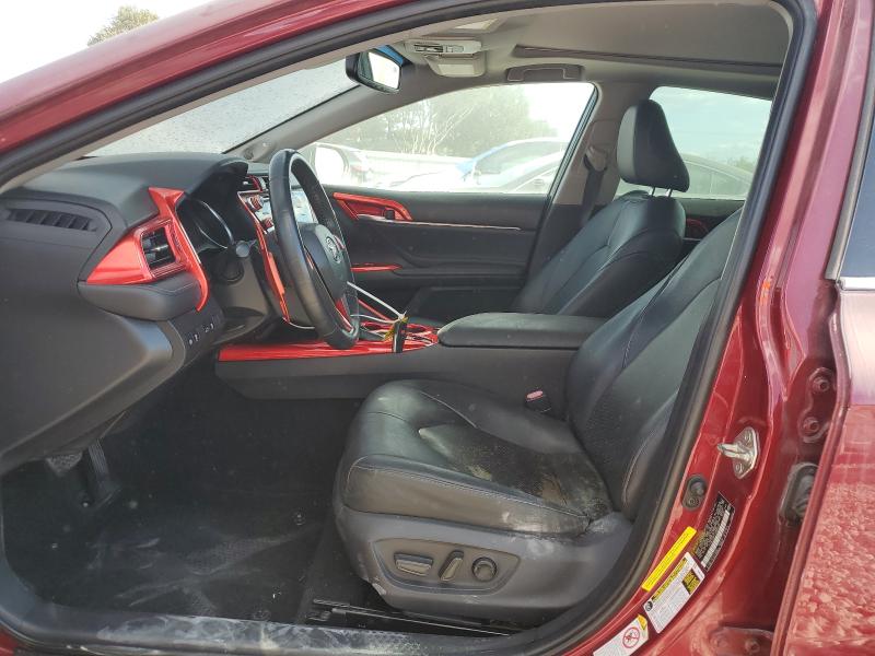 4T1BZ1HK7JU500768 - 2018 TOYOTA CAMRY XSE მუქწითელი ფოტო 7