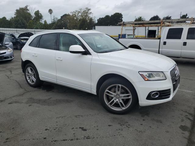 WA1LFAFP5EA124802 - 2014 AUDI Q5 PREMIUM PLUS WHITE photo 4