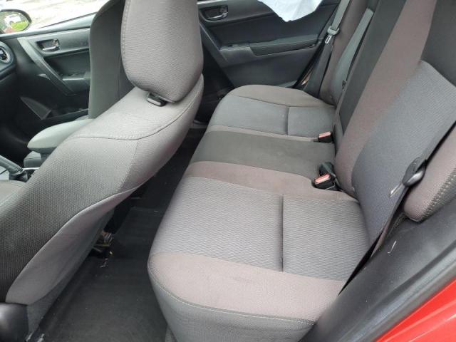 2T1BURHE5JC022732 - 2018 TOYOTA COROLLA L Rot Foto 10