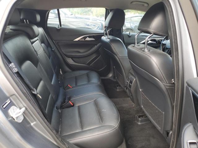 SJKCH5CR8JA052191 - 2018 INFINITI QX30 BASE فضي صورة 10